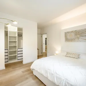  Appartamento Elegant - Free Wifi, Private Parking & Air Conditioning